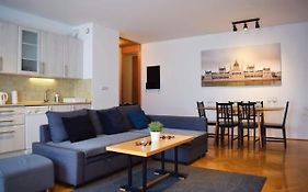 Cosy Apartment In Budapest Downtown With Free Garage Parking
